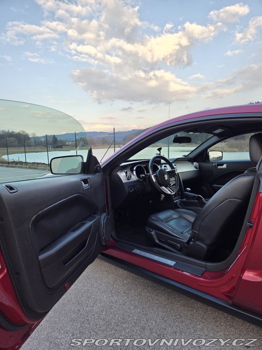 Ford Mustang 4.0 V6 2007