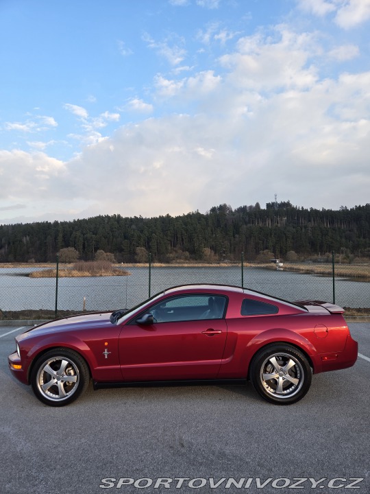 Ford Mustang 4.0 V6 2007