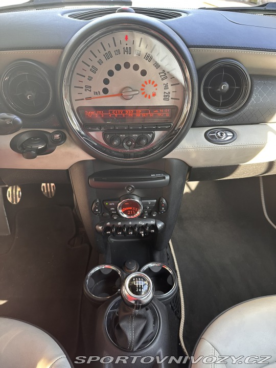 Mini Cooper S Cabrio 2011