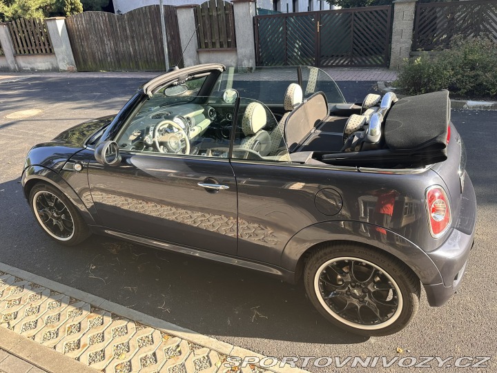 Mini Cooper S Cabrio 2011