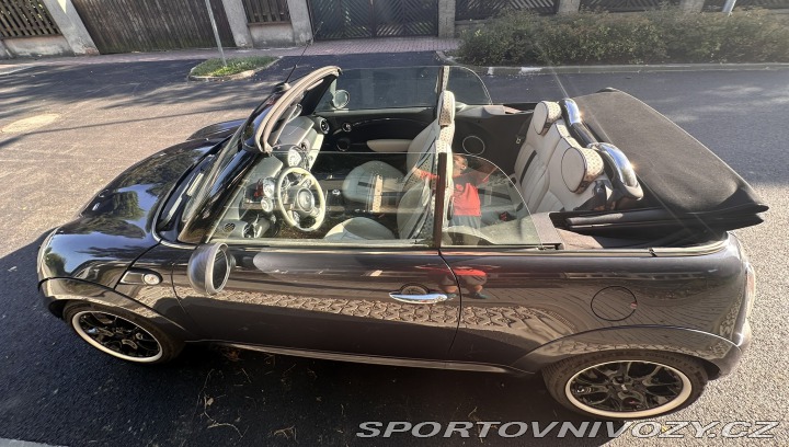 Mini Cooper S Cabrio 2011