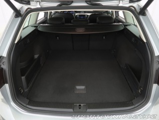 Volkswagen Ostatní modely Passat Highline 2.0 BiTDI 2015