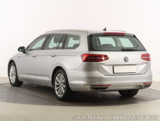 Volkswagen Ostatní modely Passat Highline 2.0 BiTDI 2015