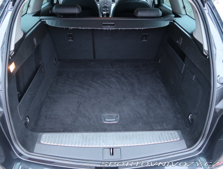 Opel Astra 2.0 CDTI 2013