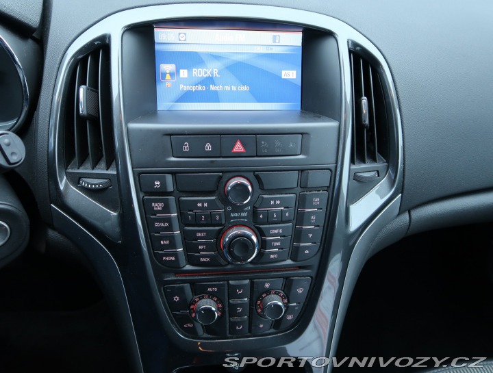 Opel Astra 2.0 CDTI 2013