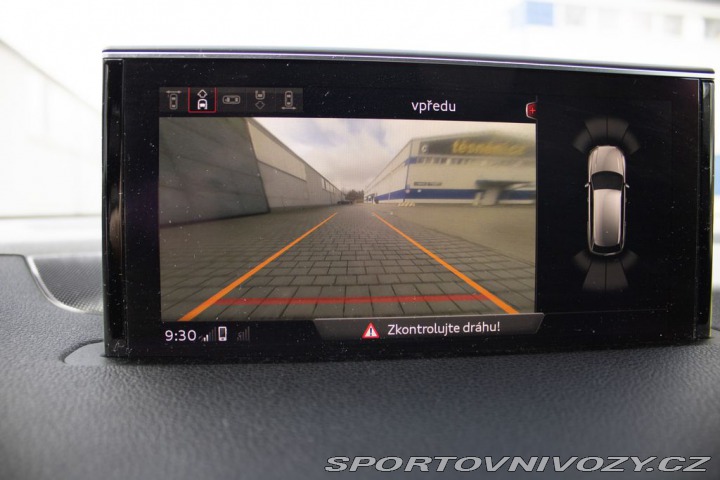 Audi SQ7 Audi SQ7, servisní knížka 2018