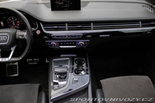 Audi SQ7 Audi SQ7, servisní knížka 2018