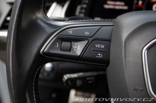 Audi SQ7 Audi SQ7, servisní knížka 2018