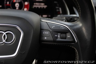 Audi SQ7 Audi SQ7, servisní knížka 2018