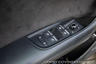 Audi SQ7 Audi SQ7, servisní knížka 2018