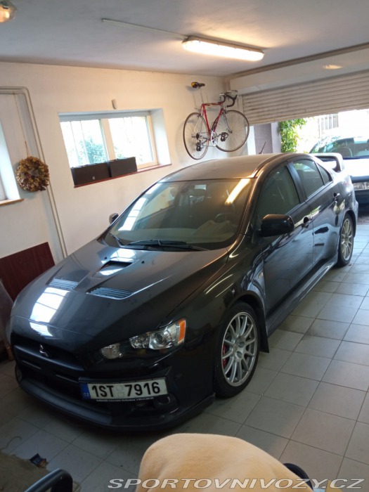 Mitsubishi Lancer EVO X