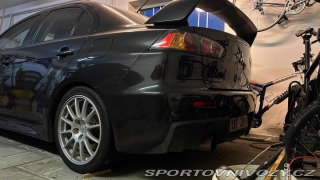 Mitsubishi Lancer EVO X 2011