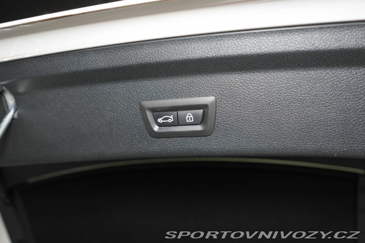 BMW 3 GT*330d*360*Keyless*Camer 2015