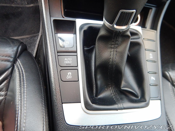 Volkswagen CC 2.0 TDI, DIGIKLIMA, TAŽNÉ 2012