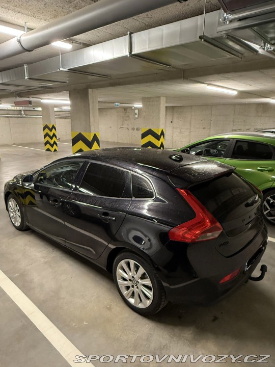 Volvo V40 Hatchback 2013