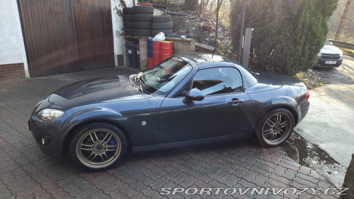 Mazda MX-5 NC NC2 NCFL PRHT 2009