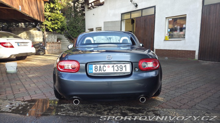 Mazda MX-5 NC NC2 NCFL PRHT 2009