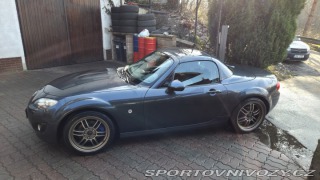 Mazda MX-5 NC NC2 NCFL PRHT 2009