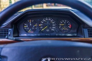 Mercedes-Benz C W124 300 CE 1989