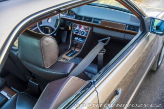 Mercedes-Benz C W124 300 CE 1989