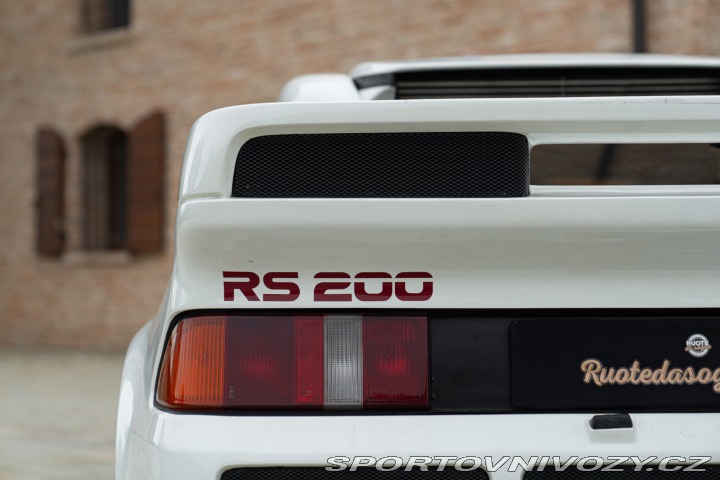Ford Ostatní modely RS 200 1987