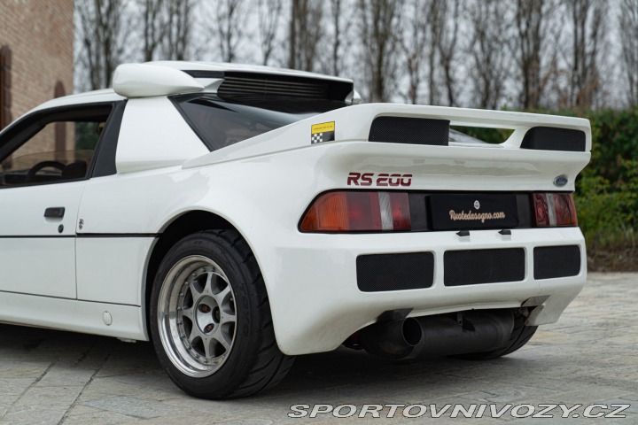 Ford Ostatní modely RS 200 1987