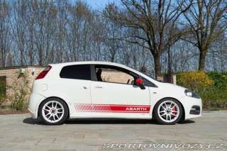 Abarth Grande Punto  2009