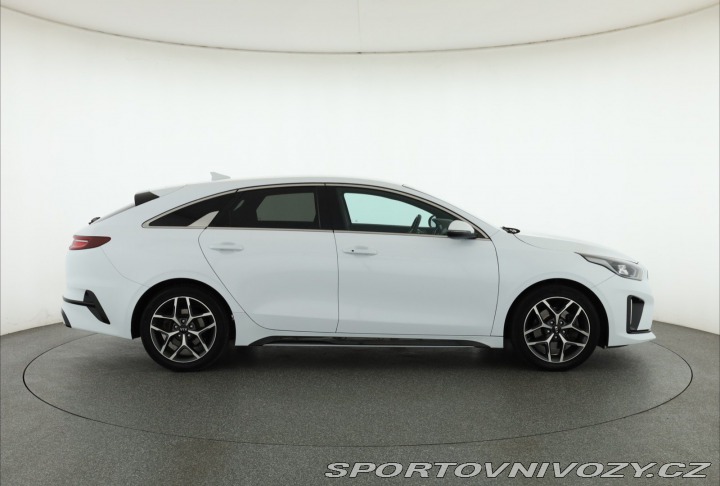 Kia ProCeed GT-Line 1.4 T-GDI 2021