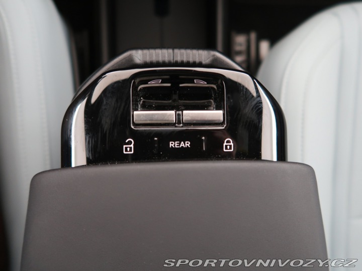 Volvo EX30 Ultra 69kWh Twin Motor 2024