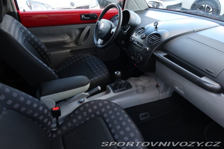 Volkswagen New Beetle 2.0 1999