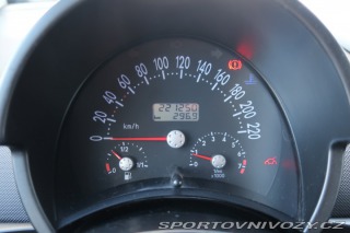 Volkswagen New Beetle 2.0 1999