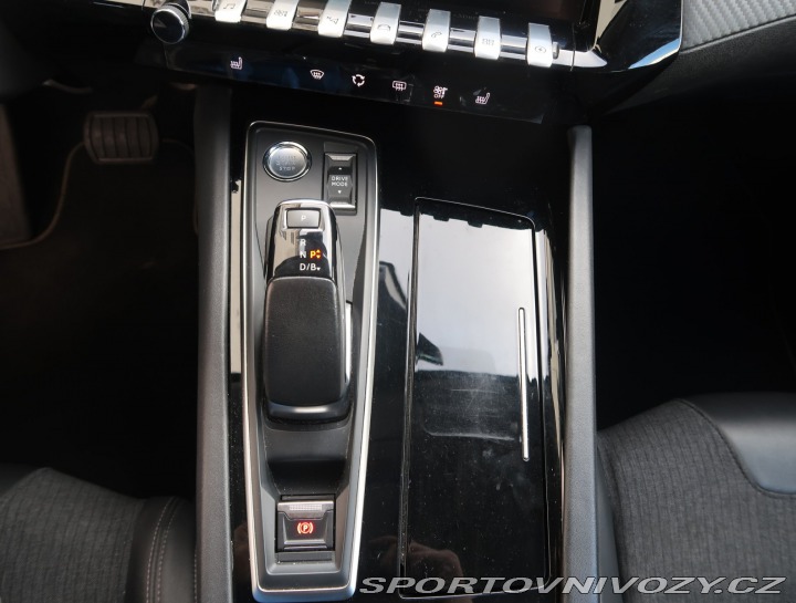 Peugeot 508 Hybrid 225 2021