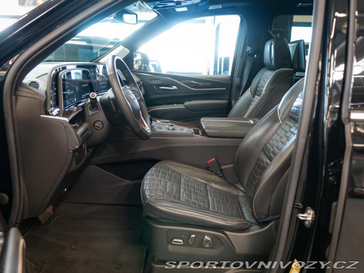 Ostatní značky Ostatní modely Cadillac Escalade 6.2 ESV PremiumLuxury Pla 2022