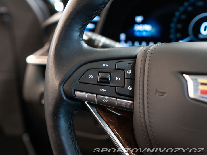 Ostatní značky Ostatní modely Cadillac Escalade 6.2 ESV PremiumLuxury Pla 2022