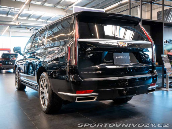 Ostatní značky Ostatní modely Cadillac Escalade 6.2 ESV PremiumLuxury Pla 2022