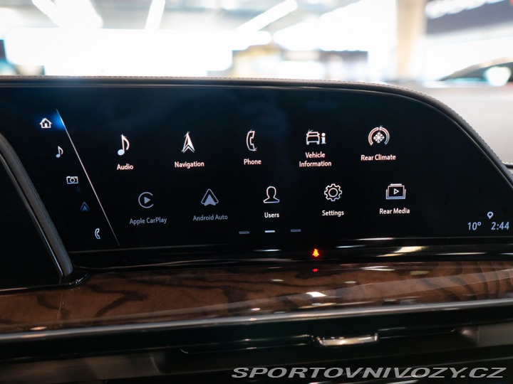 Ostatní značky Ostatní modely Cadillac Escalade 6.2 ESV PremiumLuxury Pla 2022