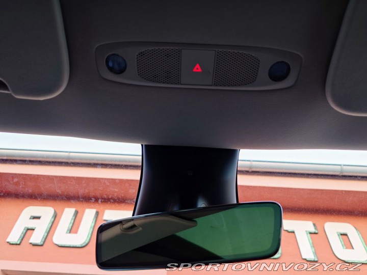 Tesla Model Y Long Range Dual Motor 378 2022