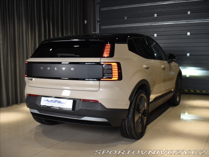 Volvo EX30 0,0 Ultra  Twin motor per 2025