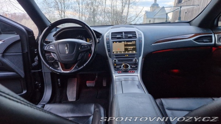 Ostatní značky Ostatní modely Lincoln MKZ 2,0   Prodám ECVT 2017