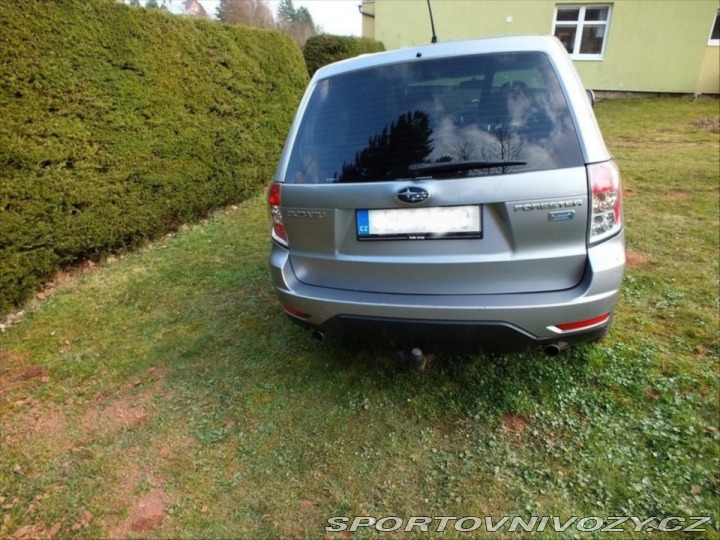 Subaru Ostatní modely Forester 2,0   SHD 2011