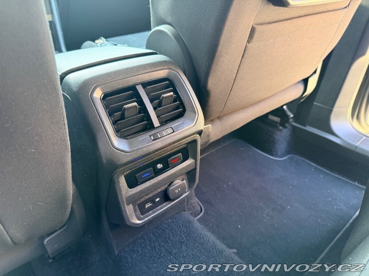 Volkswagen Ostatní modely Tiguan 2,0   TDI 4x4 DSG 7 webas 2018