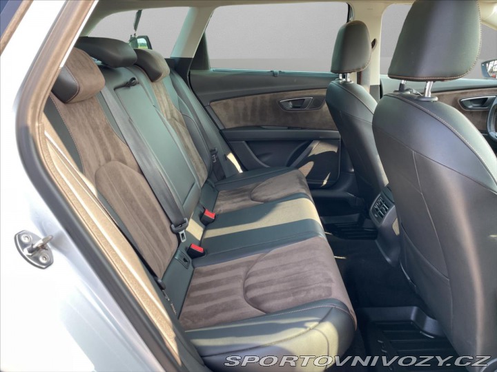 Seat Leon 2,0 TDi DSG 135kW X-Perie 2015