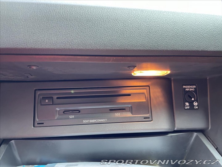 Seat Leon 2,0 TDi DSG 135kW X-Perie 2015