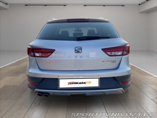 Seat Leon 2,0 TDi DSG 135kW X-Perie 2015