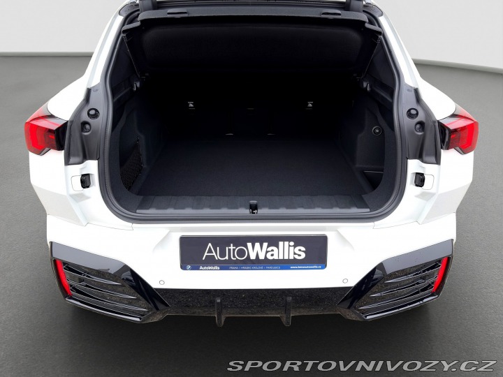 BMW iX2 xDrive30 2025