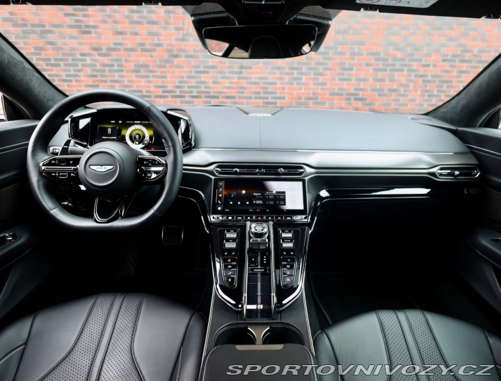 Aston Martin V8 Vantage  4.0 , Ako nové! 2025