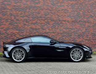 Aston Martin V8 Vantage  4.0 , Ako nové! 2025