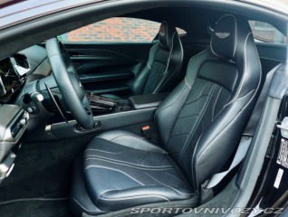Aston Martin V8 Vantage  4.0 , Ako nové! 2025