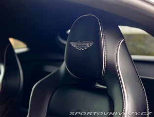Aston Martin V8 Vantage  4.0 , Ako nové! 2025