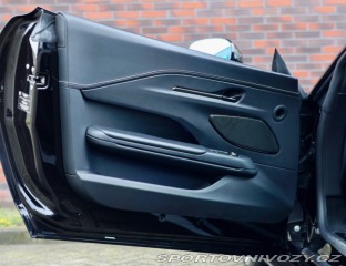 Aston Martin V8 Vantage  4.0 , Ako nové! 2025